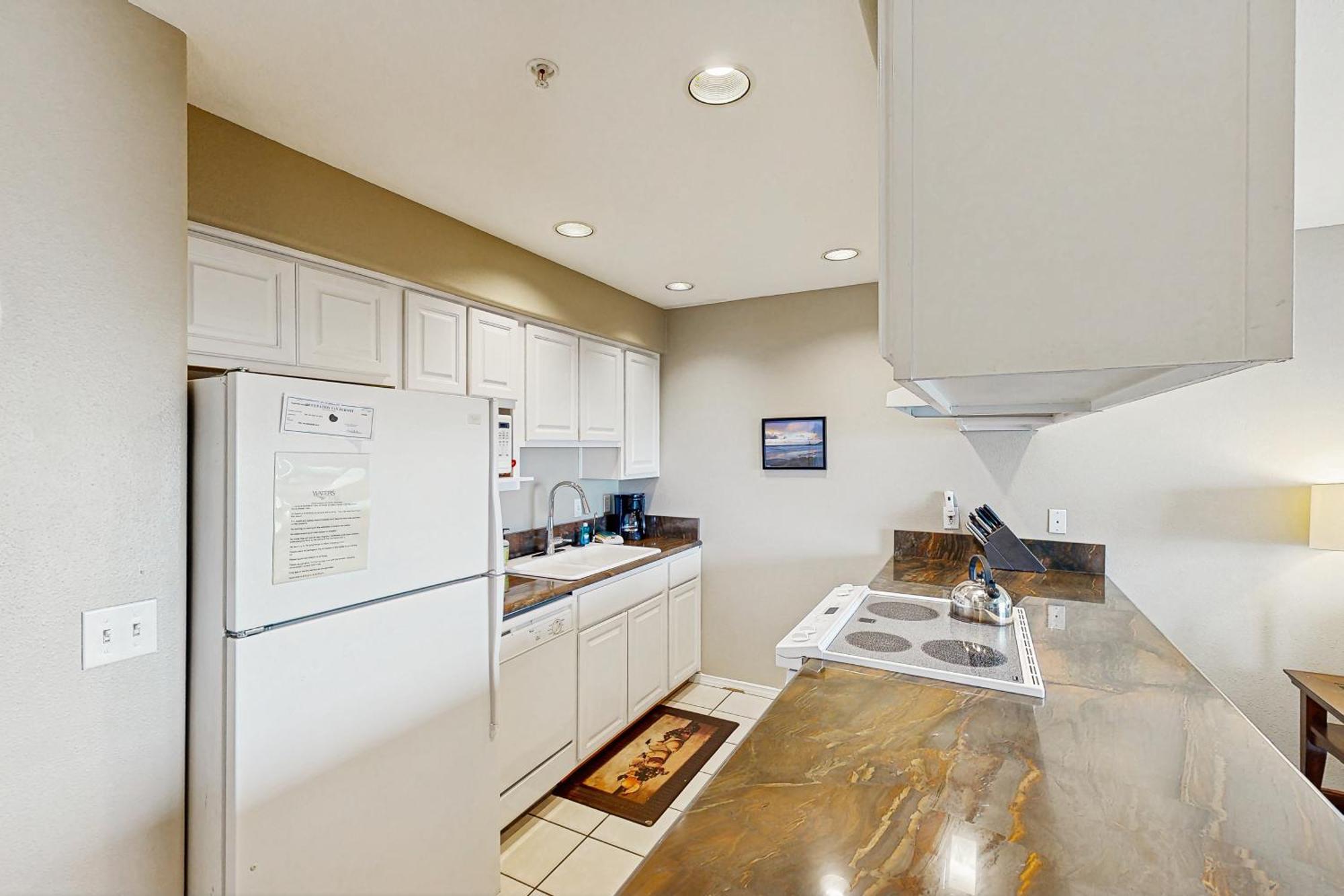 Waters Edge Apartment Salishan Beach Ruang foto
